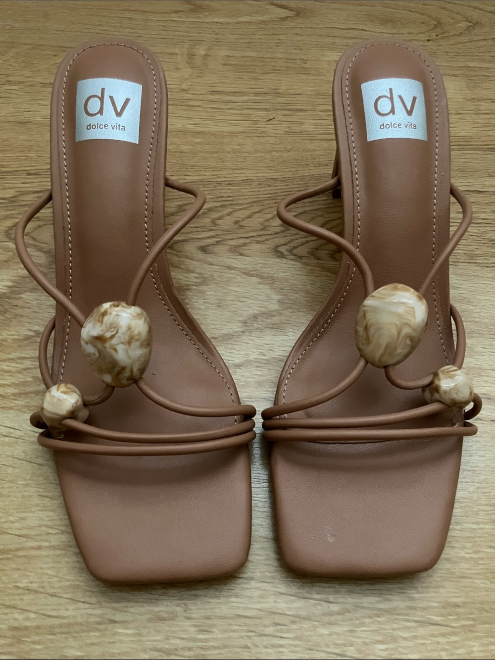 Dolce Vita Toffee LEESHA Strappy Slide Sandals w/ Marbled Bead . Sz 8. NWT